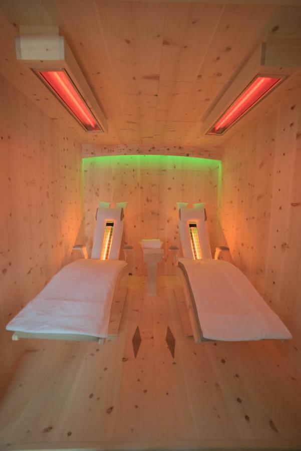 Braito'S Seaside Lodges Und Suites 할덴시 외부 사진
